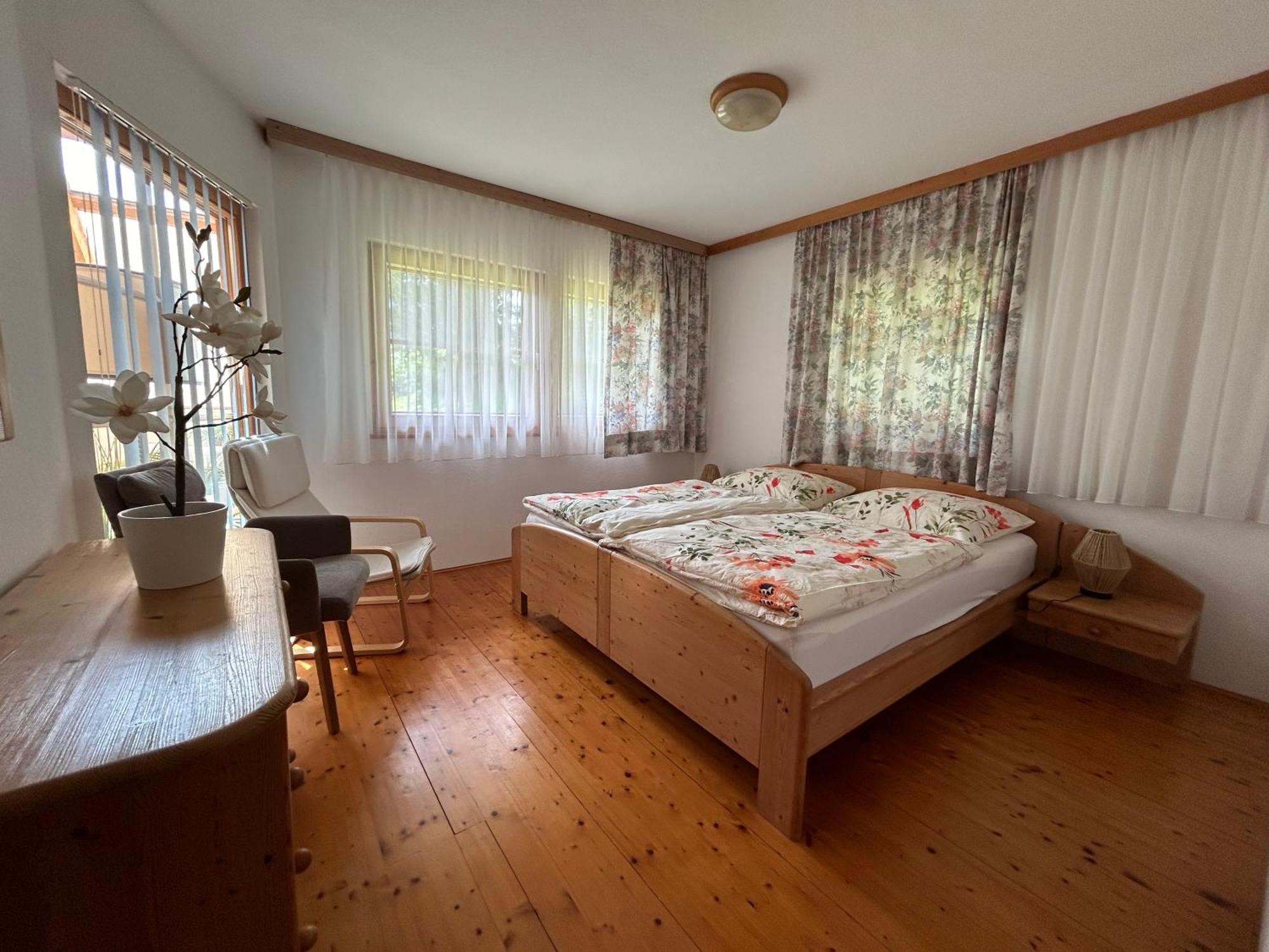 Ferienhaus Stiglitzweg Бад Клайнкирххайм Екстериор снимка