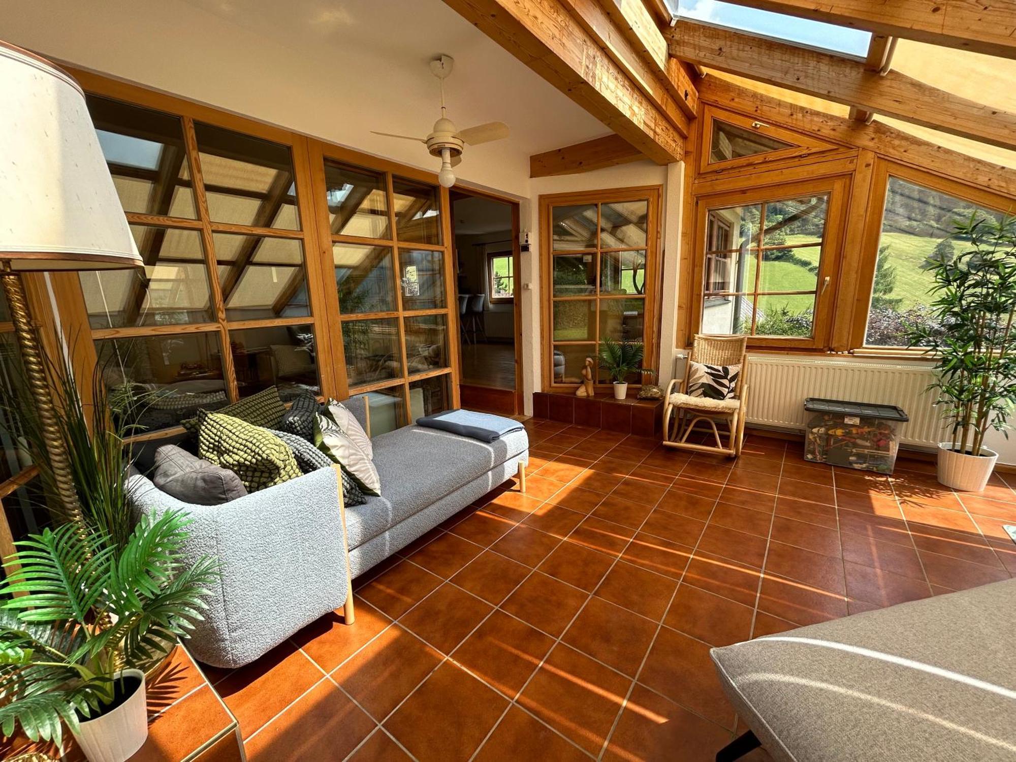 Ferienhaus Stiglitzweg Бад Клайнкирххайм Екстериор снимка